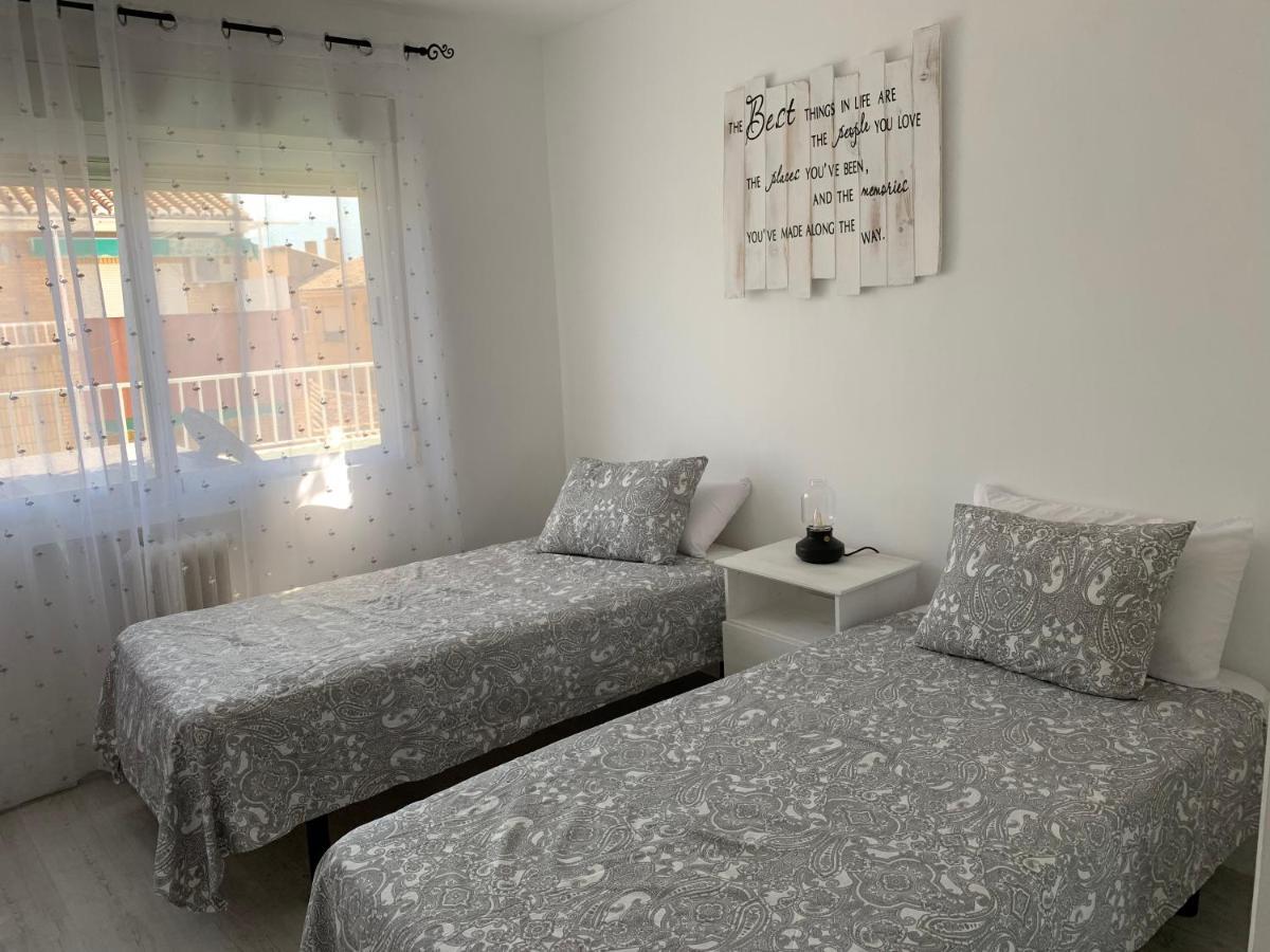 Atico Gaviota Terraza Y Parking Apartment Гранада Екстериор снимка