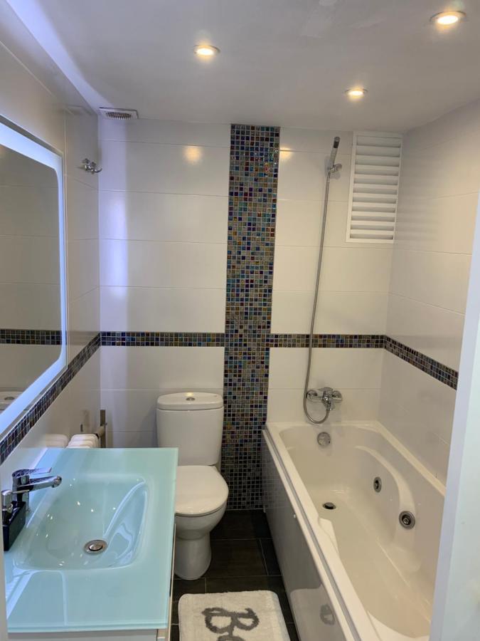 Atico Gaviota Terraza Y Parking Apartment Гранада Екстериор снимка
